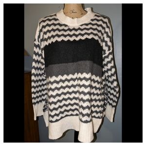 Aerie Sweater size small